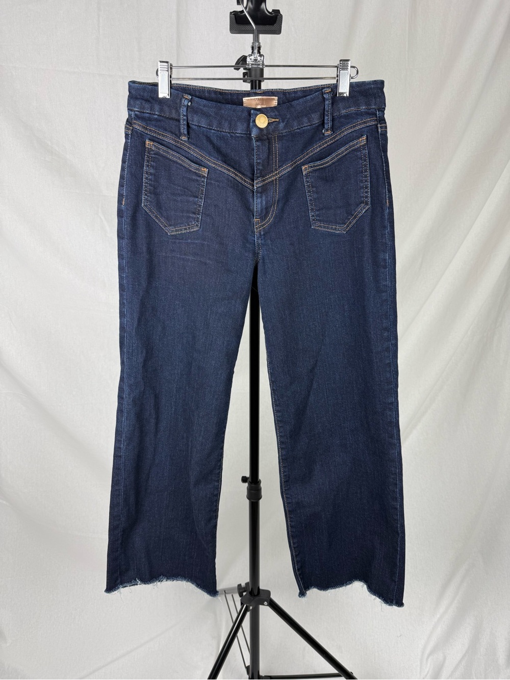 KUT From The Kloth Raw Hem Crop Kick Flare Jeans – Size 6 – Excellent Condition